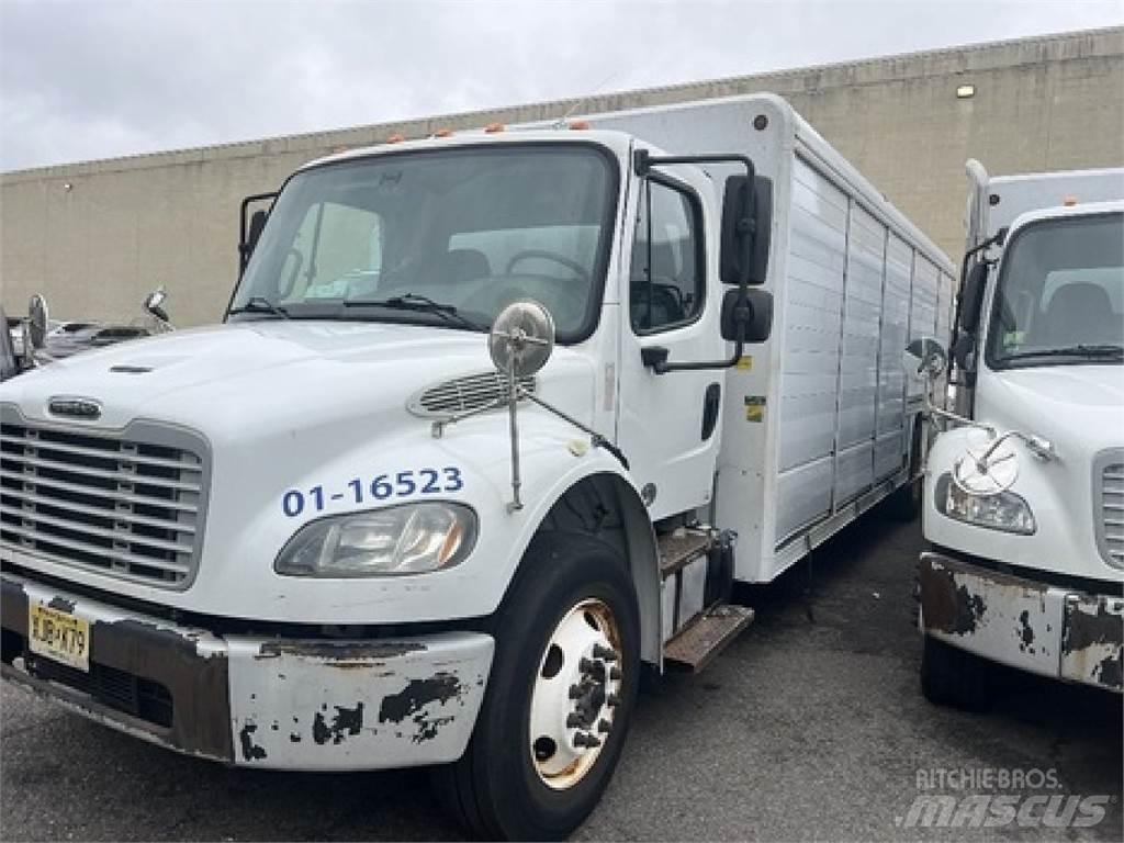 Freightliner M2106 Getränkewagen