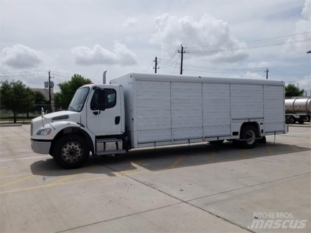 Freightliner M2106 Getränkewagen