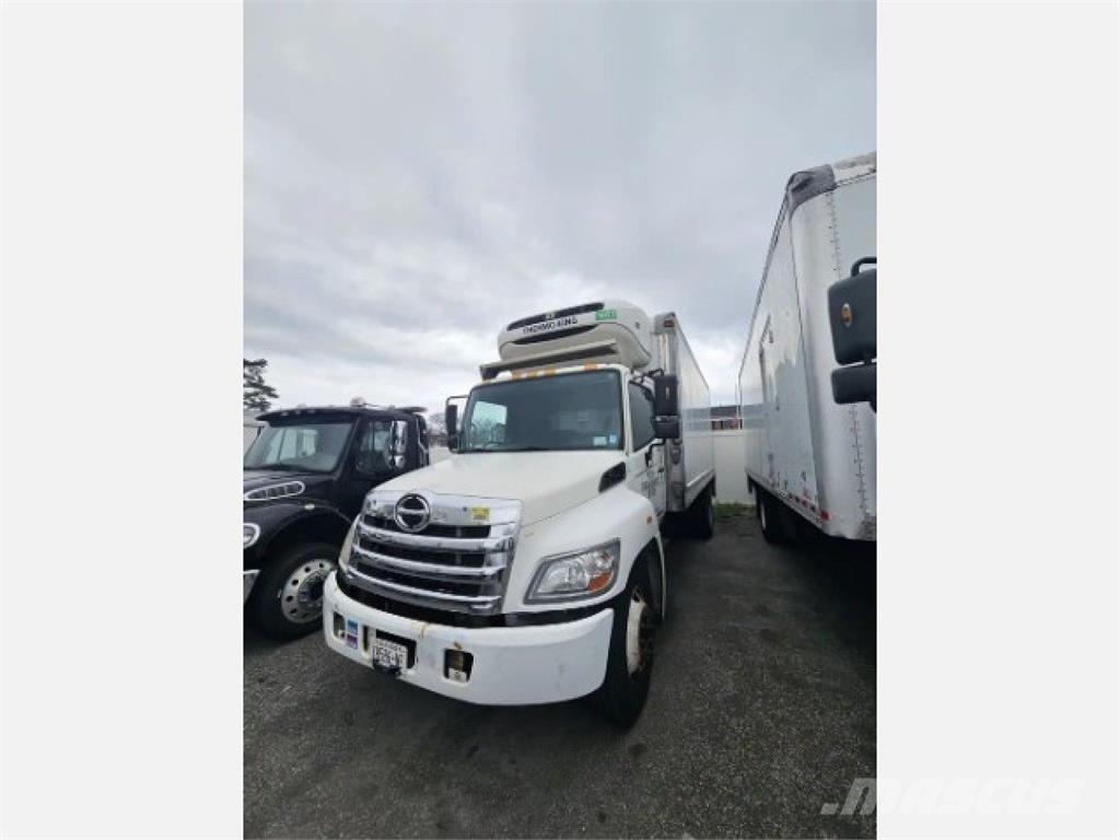 Hino 268 Kühlkoffer