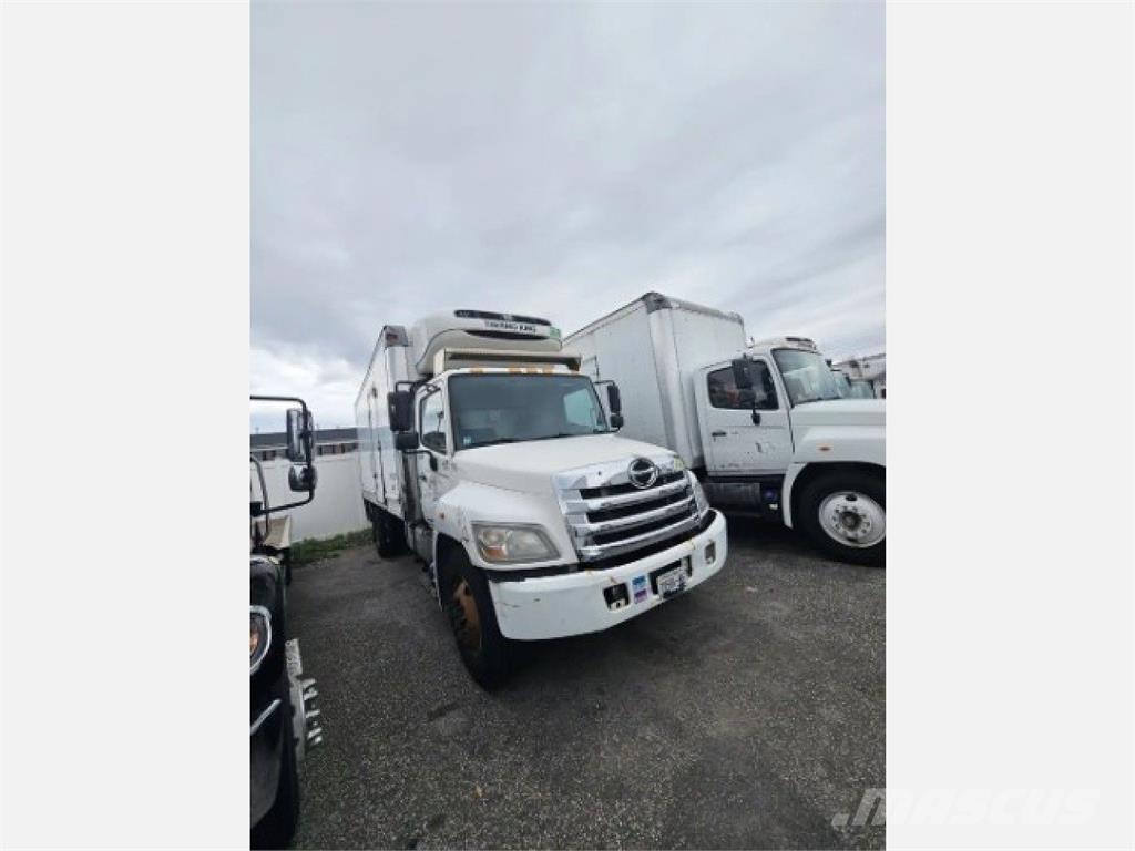 Hino 268 Kühlkoffer