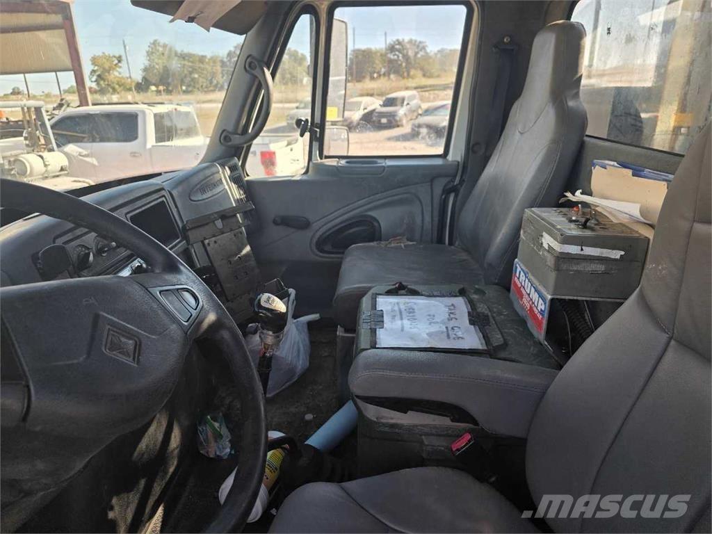 International 4400 Andere Fahrzeuge
