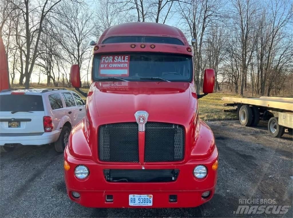 Kenworth T-2000 Sattelzugmaschinen
