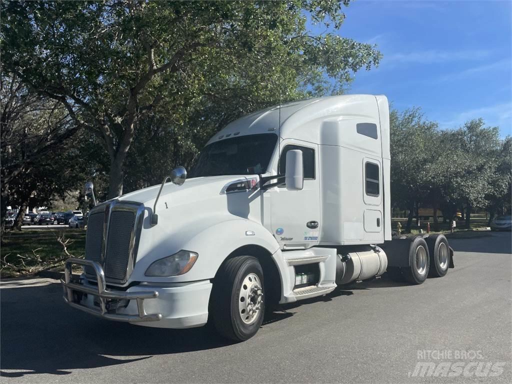 Kenworth T680 Sattelzugmaschinen