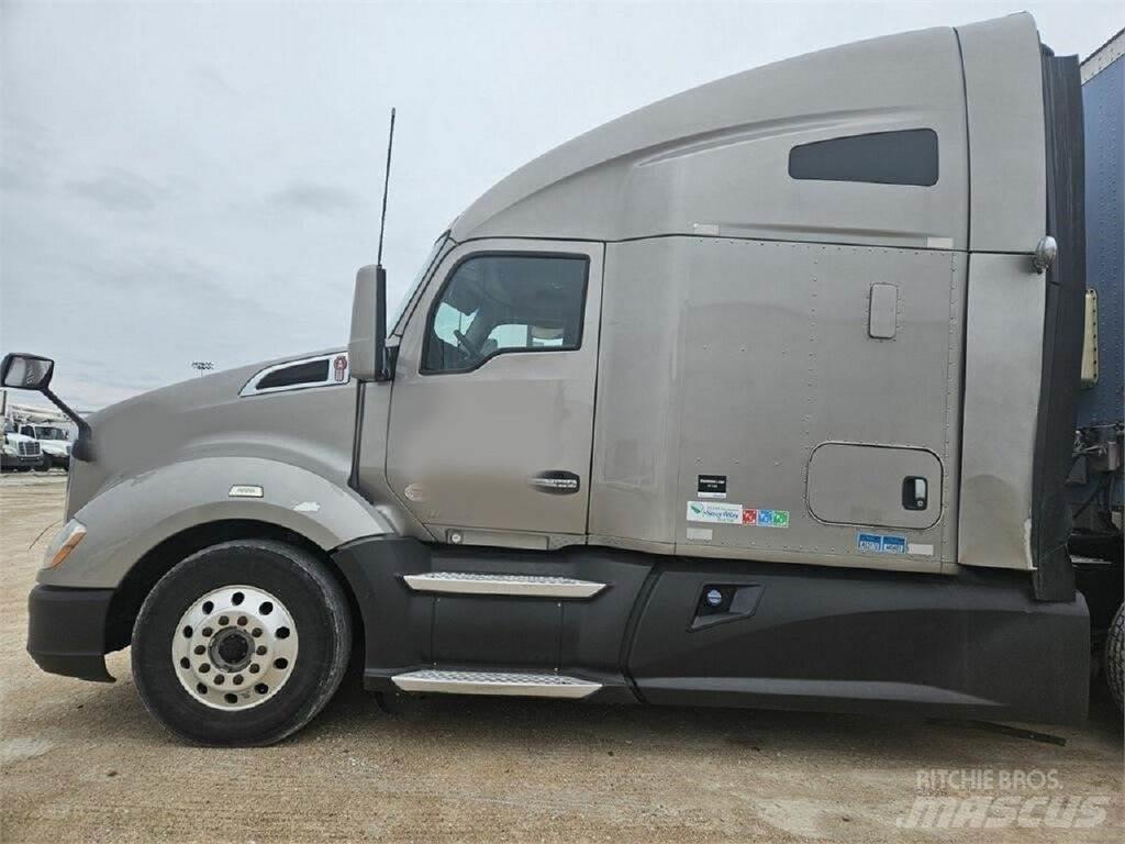 Kenworth T680 Sattelzugmaschinen