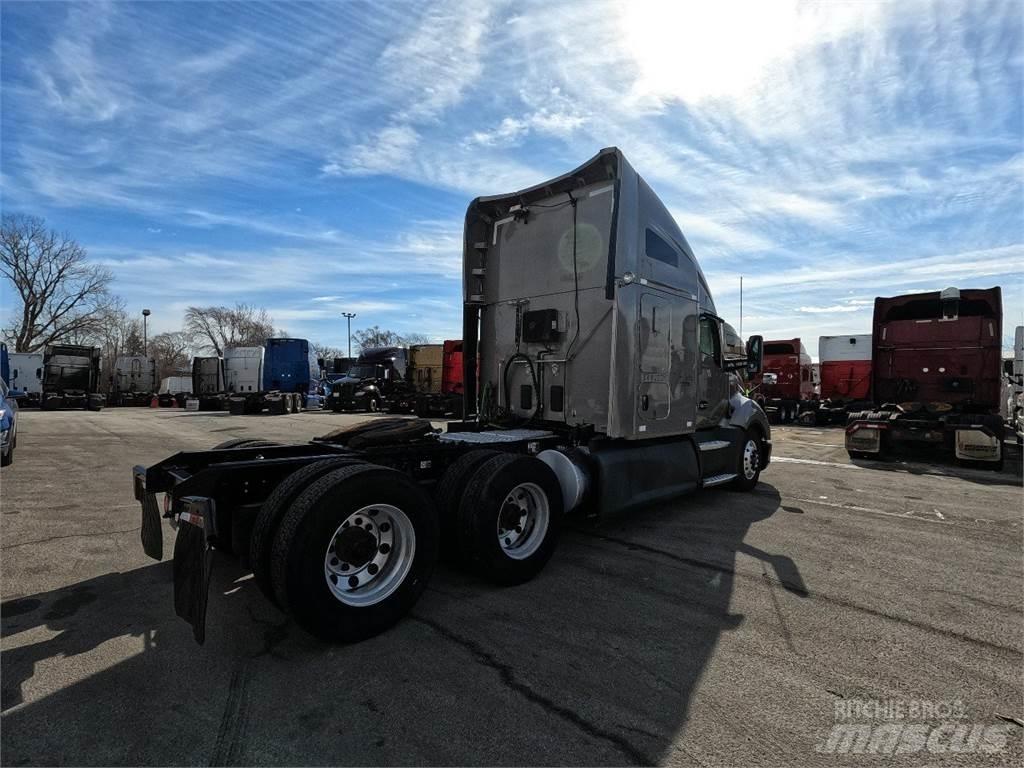 Kenworth T680 Sattelzugmaschinen