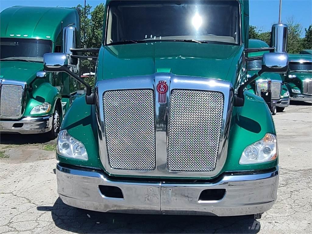 Kenworth T680 Sattelzugmaschinen