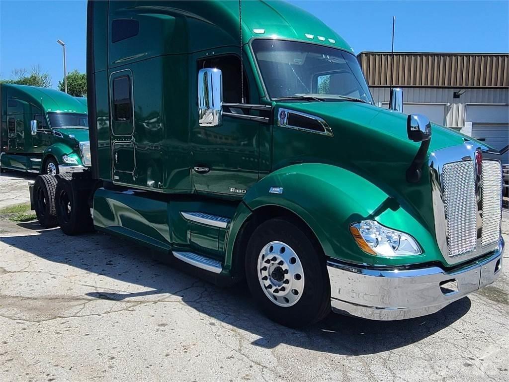 Kenworth T680 Sattelzugmaschinen