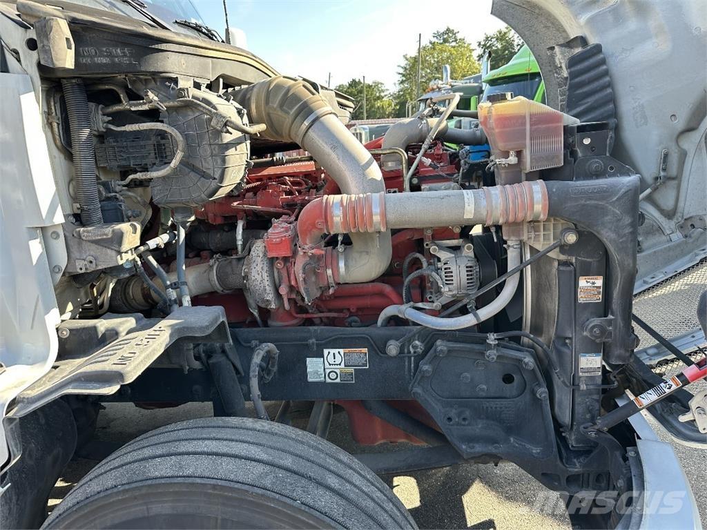 Kenworth T680 Sattelzugmaschinen