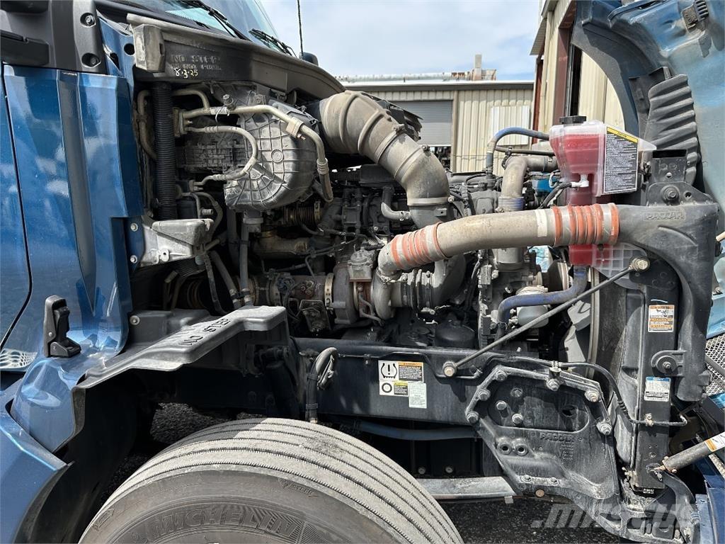 Kenworth T680 Sattelzugmaschinen