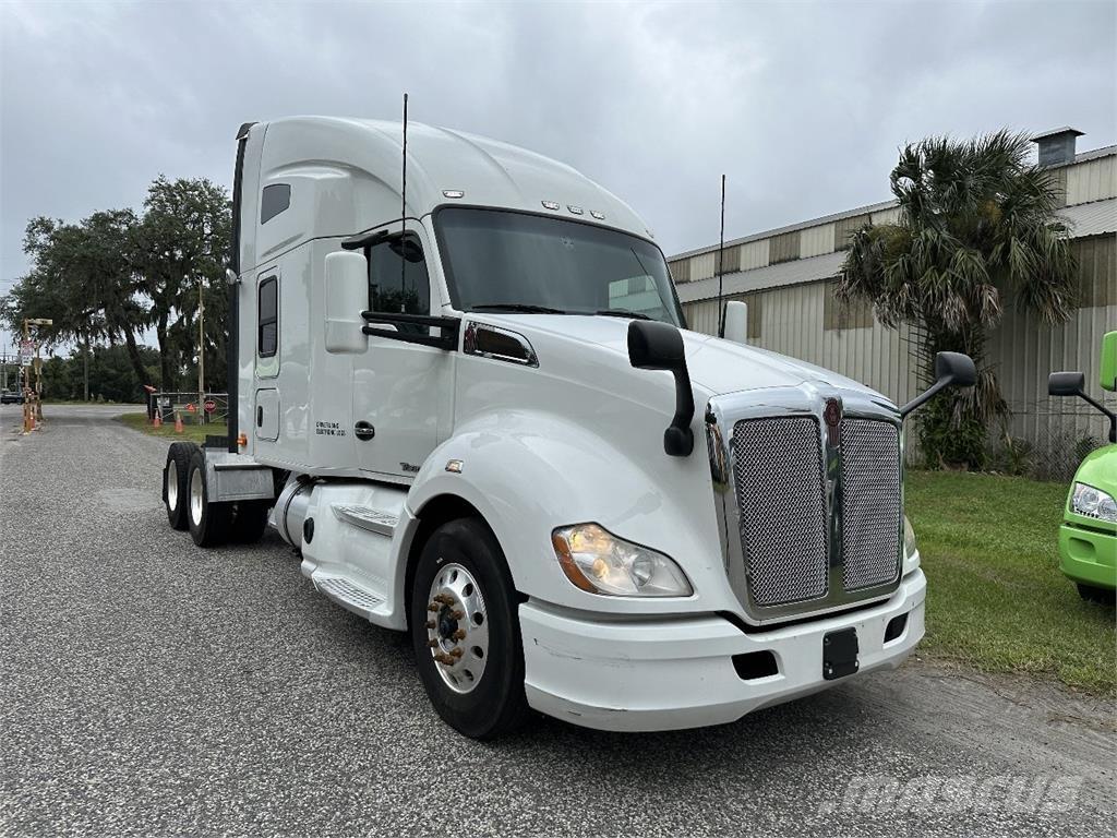 Kenworth T680 Sattelzugmaschinen