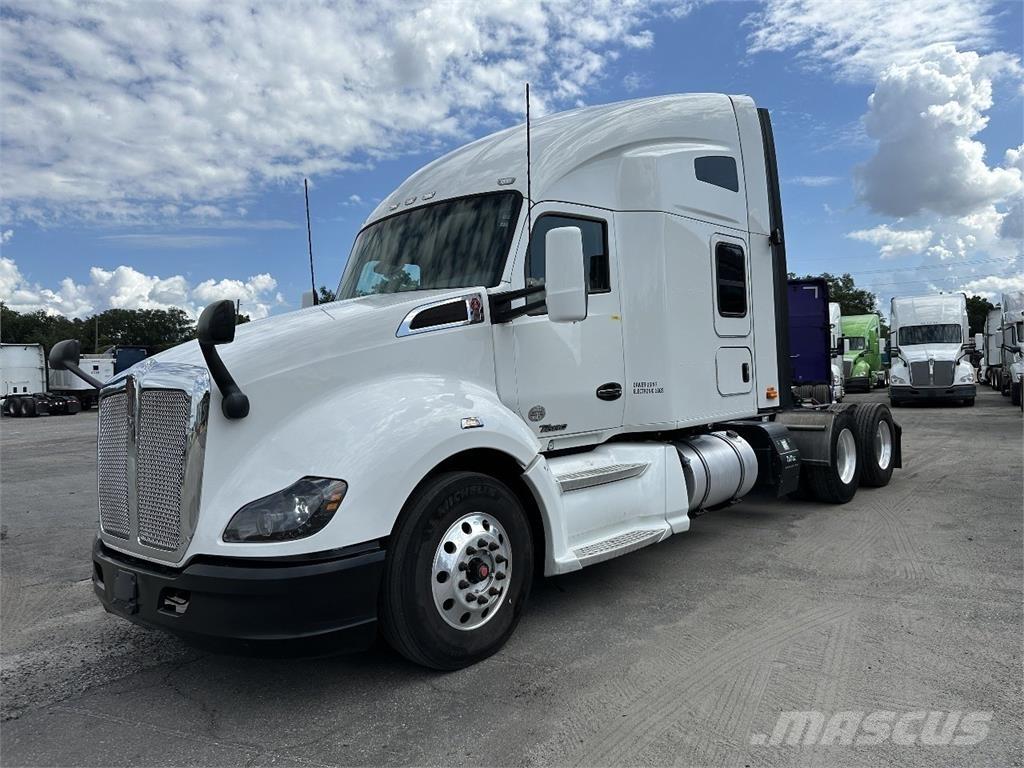 Kenworth T680 Sattelzugmaschinen