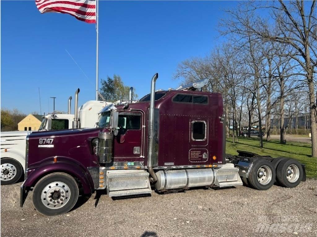 Kenworth W900 Sattelzugmaschinen