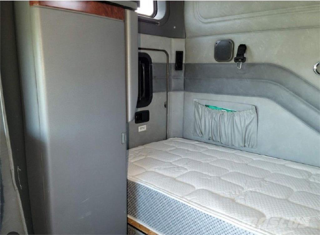 Mack CXU613 Sattelzugmaschinen