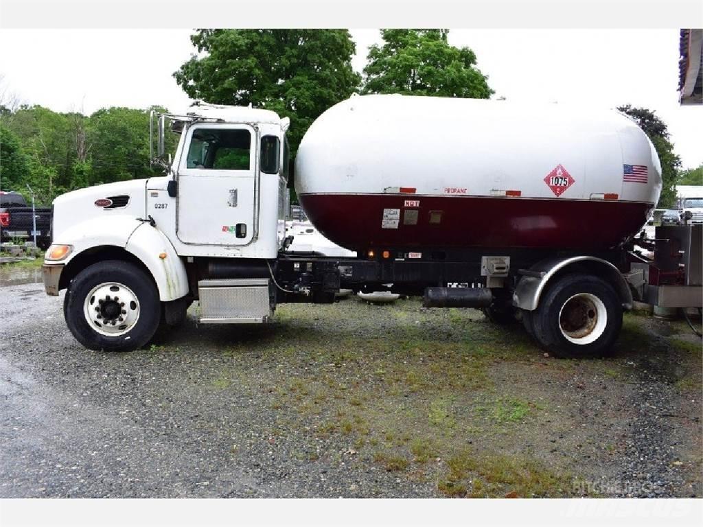 Peterbilt 335 Andere Fahrzeuge