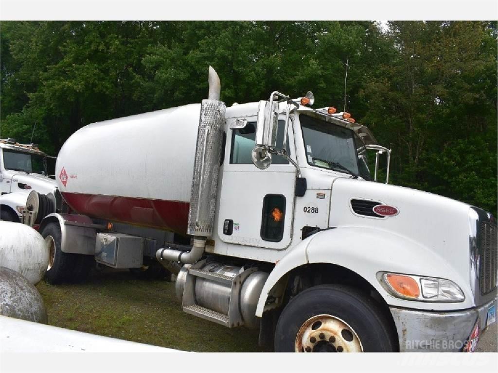 Peterbilt 335 Andere Fahrzeuge