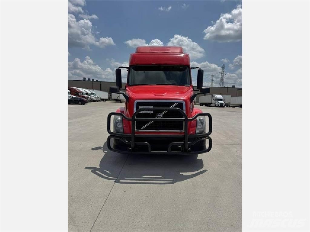 Volvo VNL 860 Sattelzugmaschinen