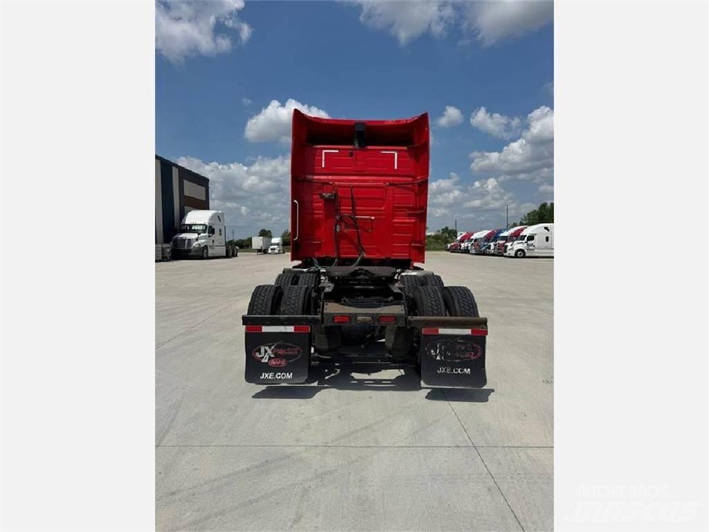 Volvo VNL 860 Sattelzugmaschinen