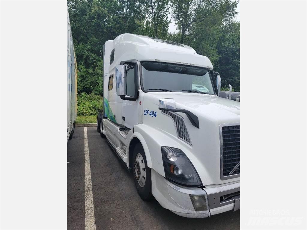 Volvo VNL64T780 Sattelzugmaschinen