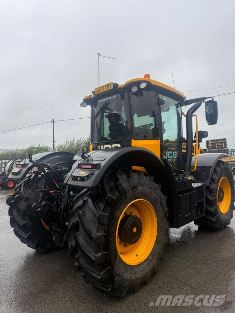 JCB Fastrac 4220 Traktoren