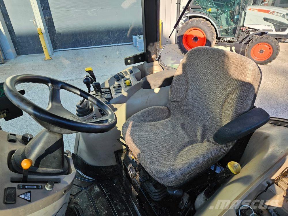 John Deere 3520 Traktoren