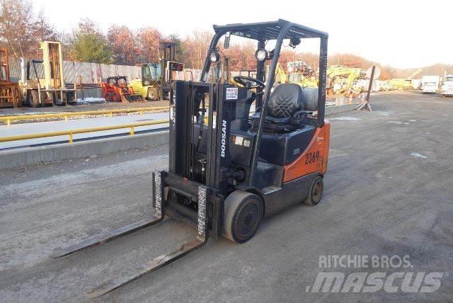 Doosan GC25P-5 Andere Gabelstapler
