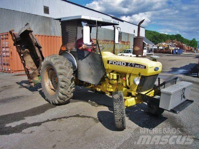 Ford 3230 Traktoren