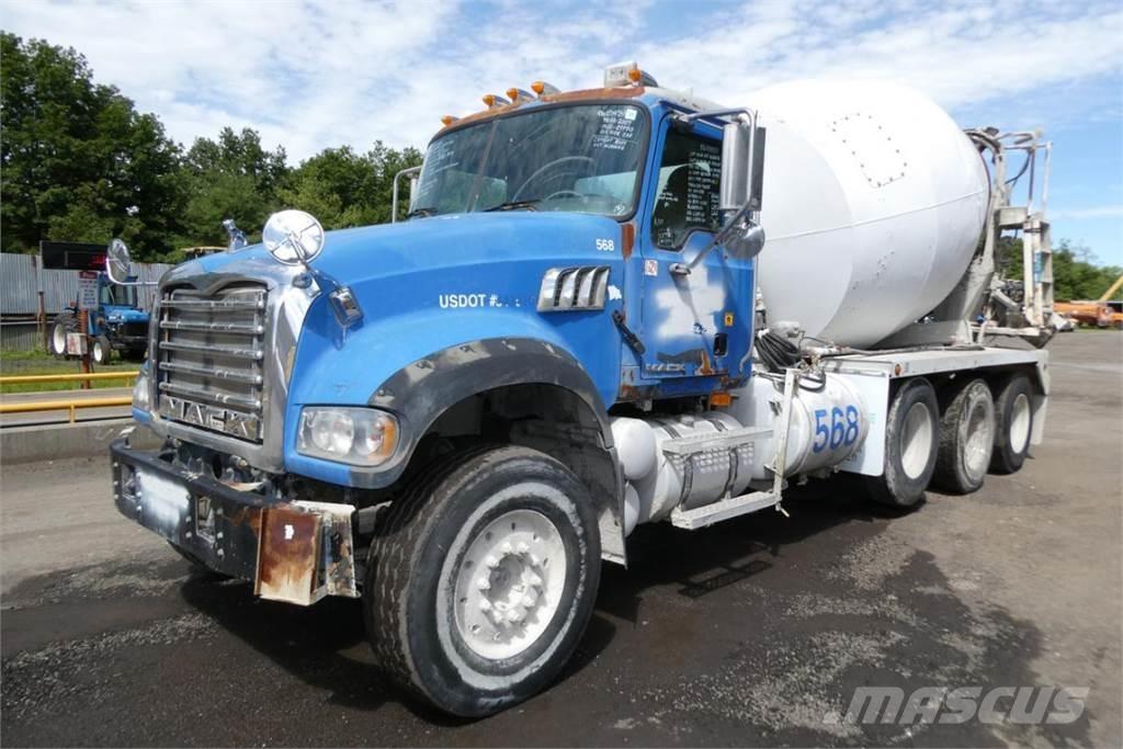Mack CTP713 Betonmischer