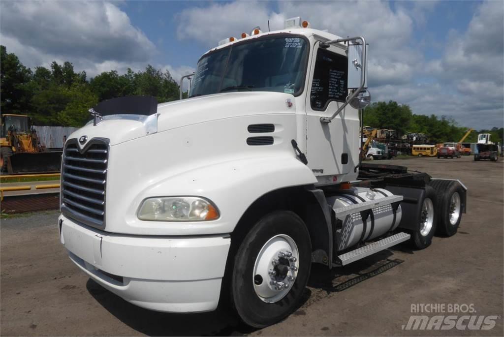 Mack CX613 Wechselfahrgestell