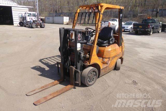 Toyota 7FGCU25 Andere Gabelstapler