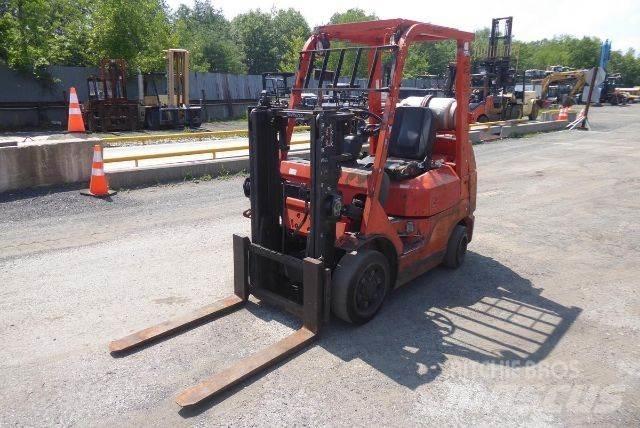 Toyota 7FGCU25 Andere Gabelstapler