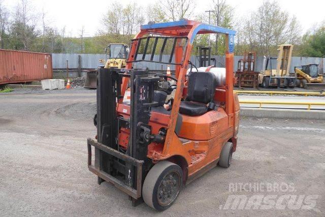 Toyota 7FGCU25 Andere Gabelstapler