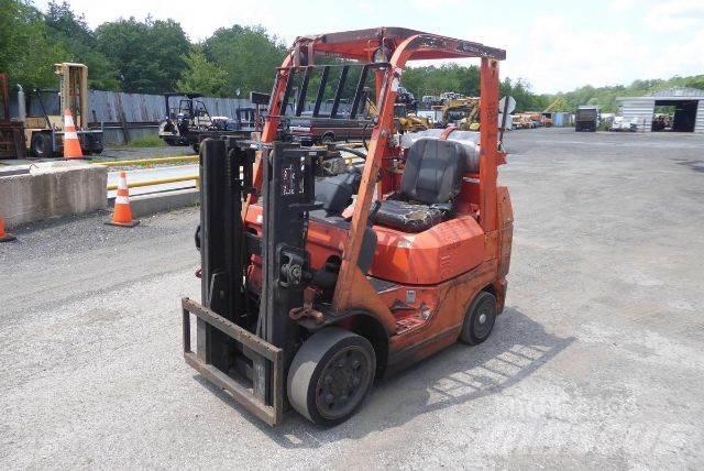 Toyota 7FGCU25 Andere Gabelstapler