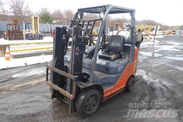 Toyota 8FGCU25 Andere Gabelstapler