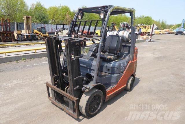 Toyota 8FGCU25 Andere Gabelstapler