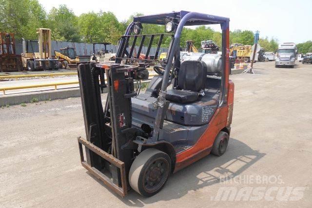 Toyota 8FGCU25 Andere Gabelstapler