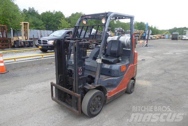 Toyota 8FGCU25 Andere Gabelstapler