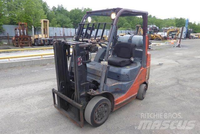Toyota 8FGCU25 Andere Gabelstapler
