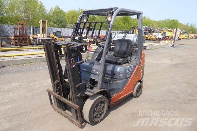 Toyota 8FGCU25 Andere Gabelstapler