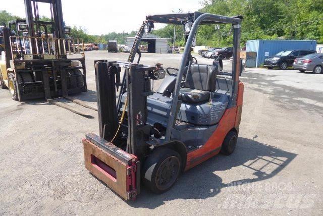 Toyota 8FGCU25 Andere Gabelstapler