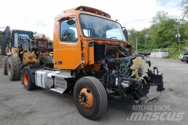 Volvo VNM42T Wechselfahrgestell