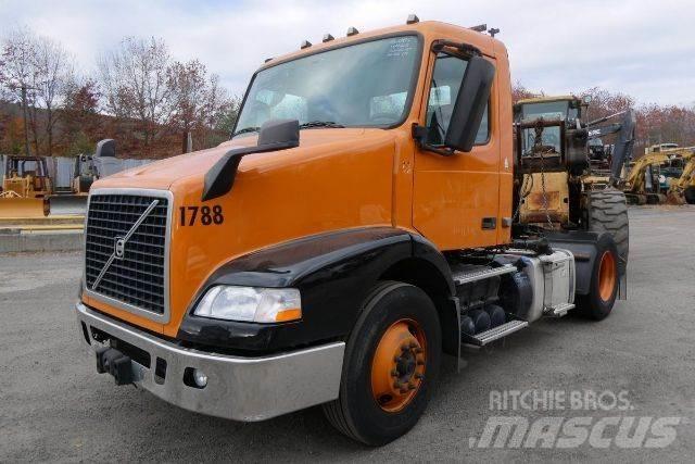 Volvo VNM42T Wechselfahrgestell