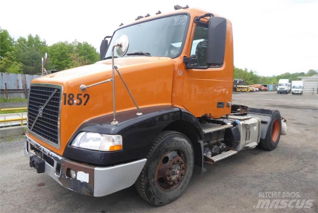 Volvo VNM42T Wechselfahrgestell