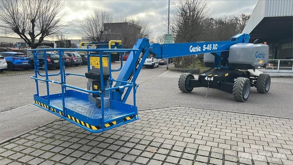 Genie S-45 XC Gelenkteleskoparbeitsbühnen
