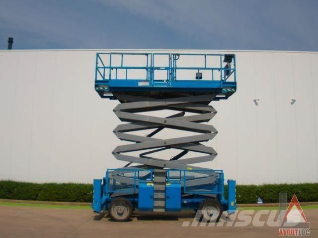 Genie GS-5390RT Gelenkteleskoparbeitsbühnen