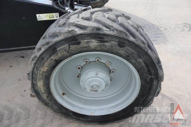 Genie SX135XC Gelenkteleskoparbeitsbühnen