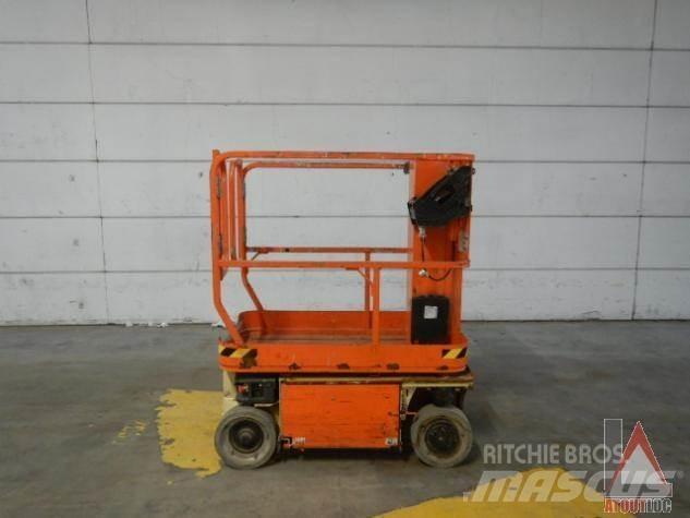 JLG 1230ES Gelenkteleskoparbeitsbühnen