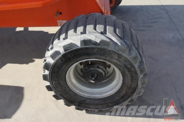 JLG 520AJ Gelenkteleskoparbeitsbühnen