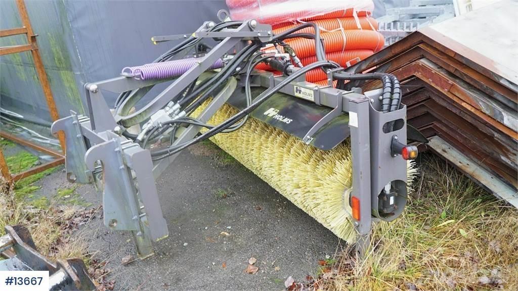 Holms SL-2.5 sweeper Sonstige Baumaschinen