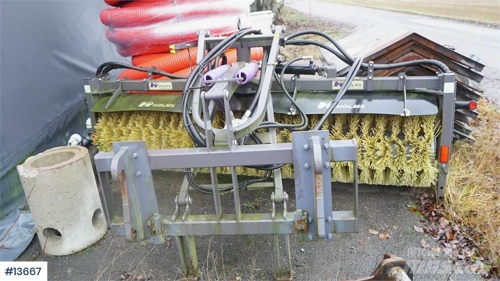 Holms SL-2.5 sweeper Sonstige Baumaschinen
