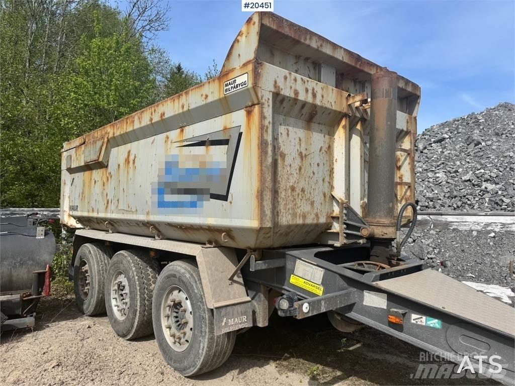 Maur Trailer. Andere Anhänger